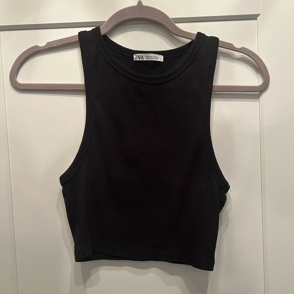 Black Zara Crop Tank - Picture 5 of 6